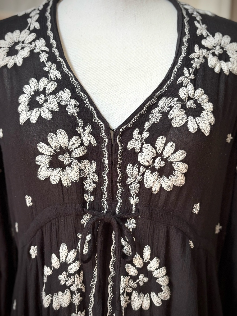 Free People Embroidered Black Boho Peasant Maxi Dress Sheer Size S - Picture 4 of 11